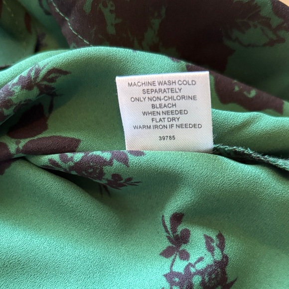 Green/Navy Floral Blouse - Picture 6 of 10